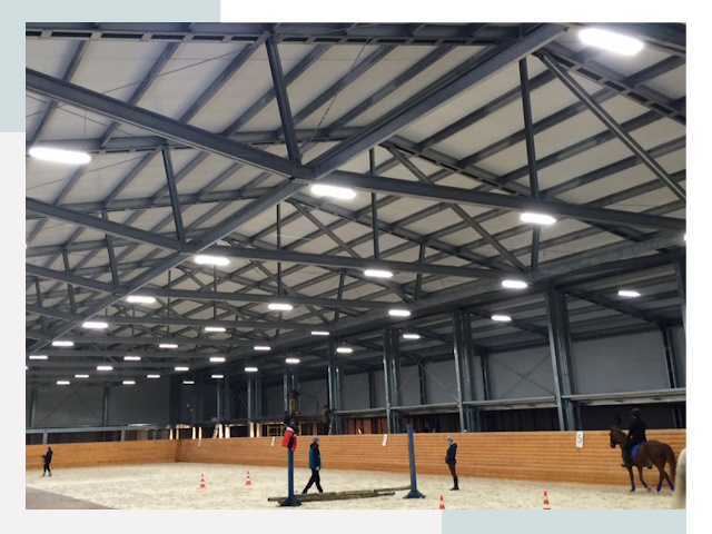 Строительство конных манежей от 622 руб в Пушкино